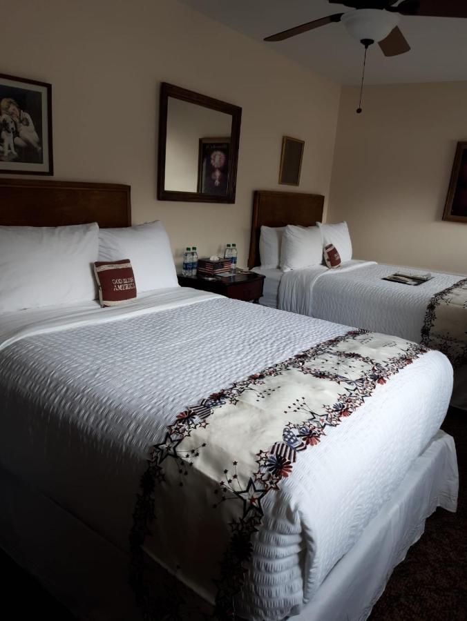 The Bent Elbow Hotel Silverton ภายนอก รูปภาพ